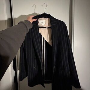 Aritzia Wilfred Elegant Black Pinstripe Blazer in a Size XS